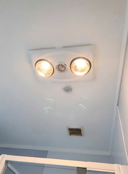 Bathroom ceiling after mould removal